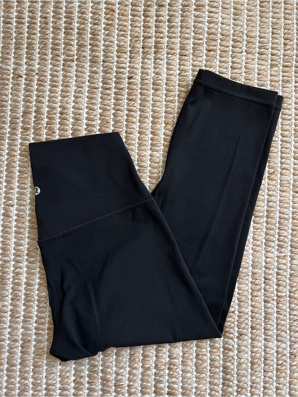 Lululemon Black Align Crop Leggings 20” Size 8